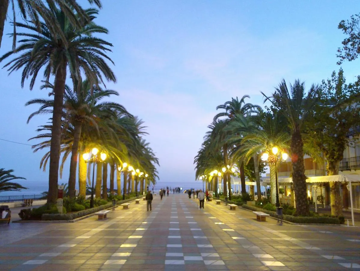 R1372 Toboso 2 Apartment Nerja
